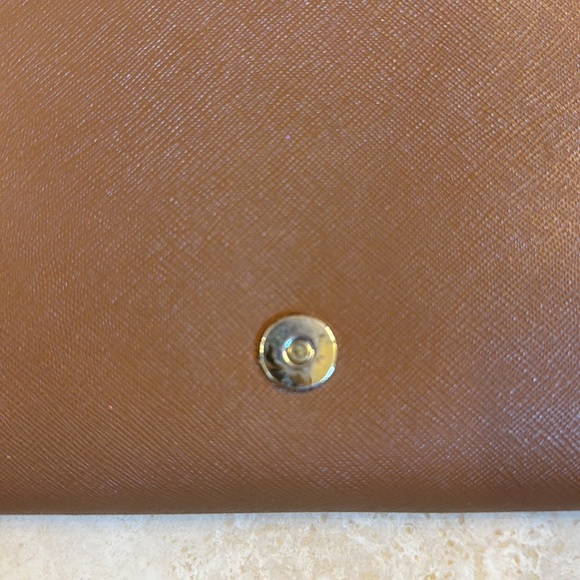 Tory Burch Emerson Chain Wallet Crossbody - Picture 6 of 8
